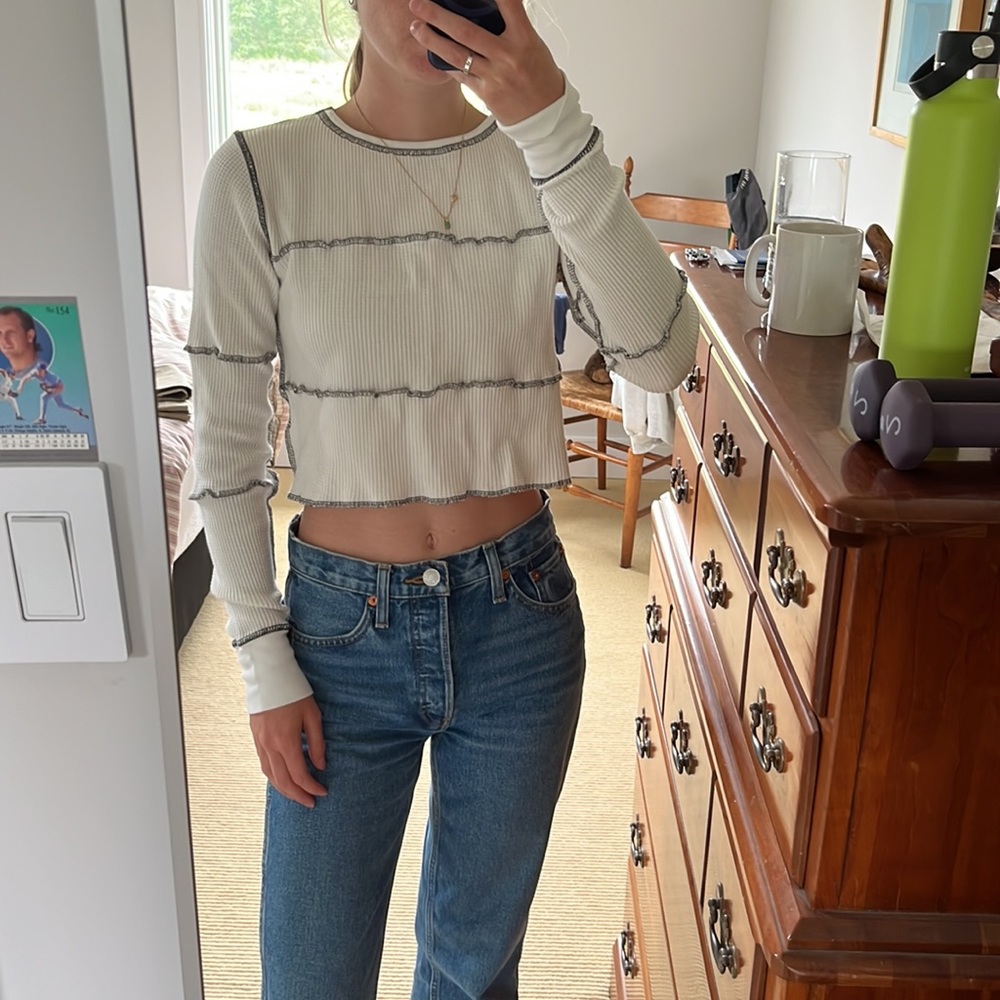 Urban Outfitters Thermal Long sleeve - Size M